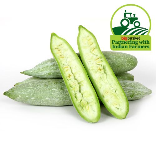 Fresho Snake Gourd, 500 g